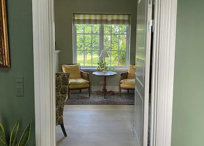 Manor House Overlooking Fields And Garden Ringe