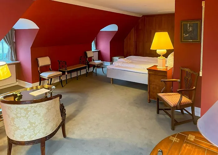 Manor House Overlooking Fields And Garden