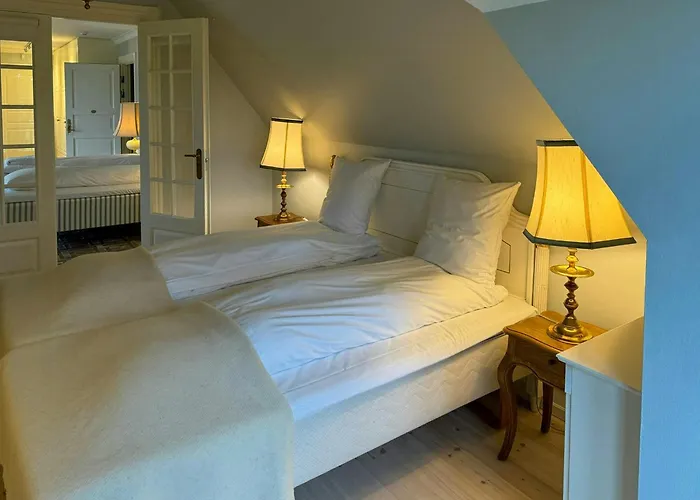 Manor House Overlooking Fields And Garden Дом отдыха Ringe